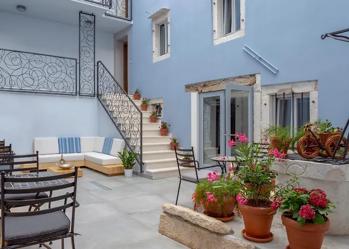 Boutique Rooms Mirabilis